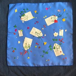 70cm Hermes silk scarf